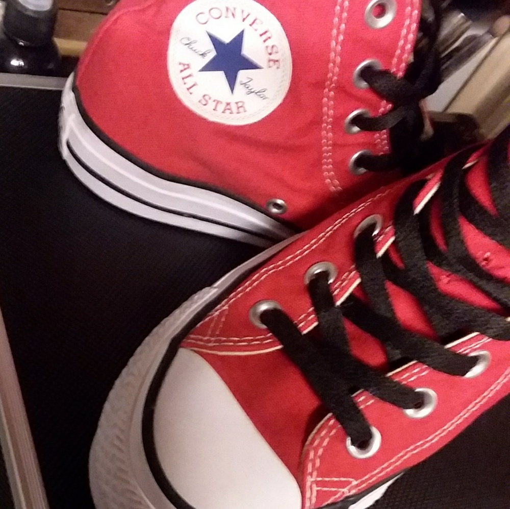 Converse - Picture 7 of 8